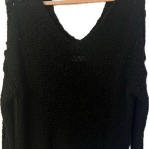 Hollister All season cute Black Off-the-Shoulder Sweater
